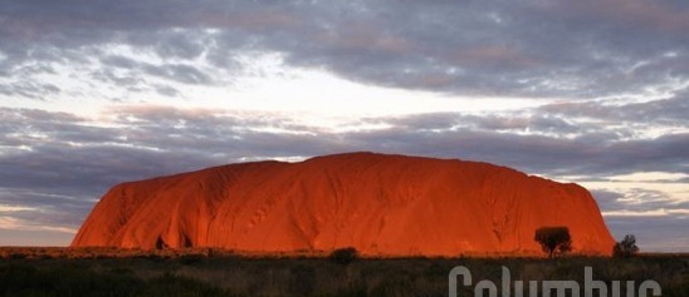 Uluru krijgt stenen terug image