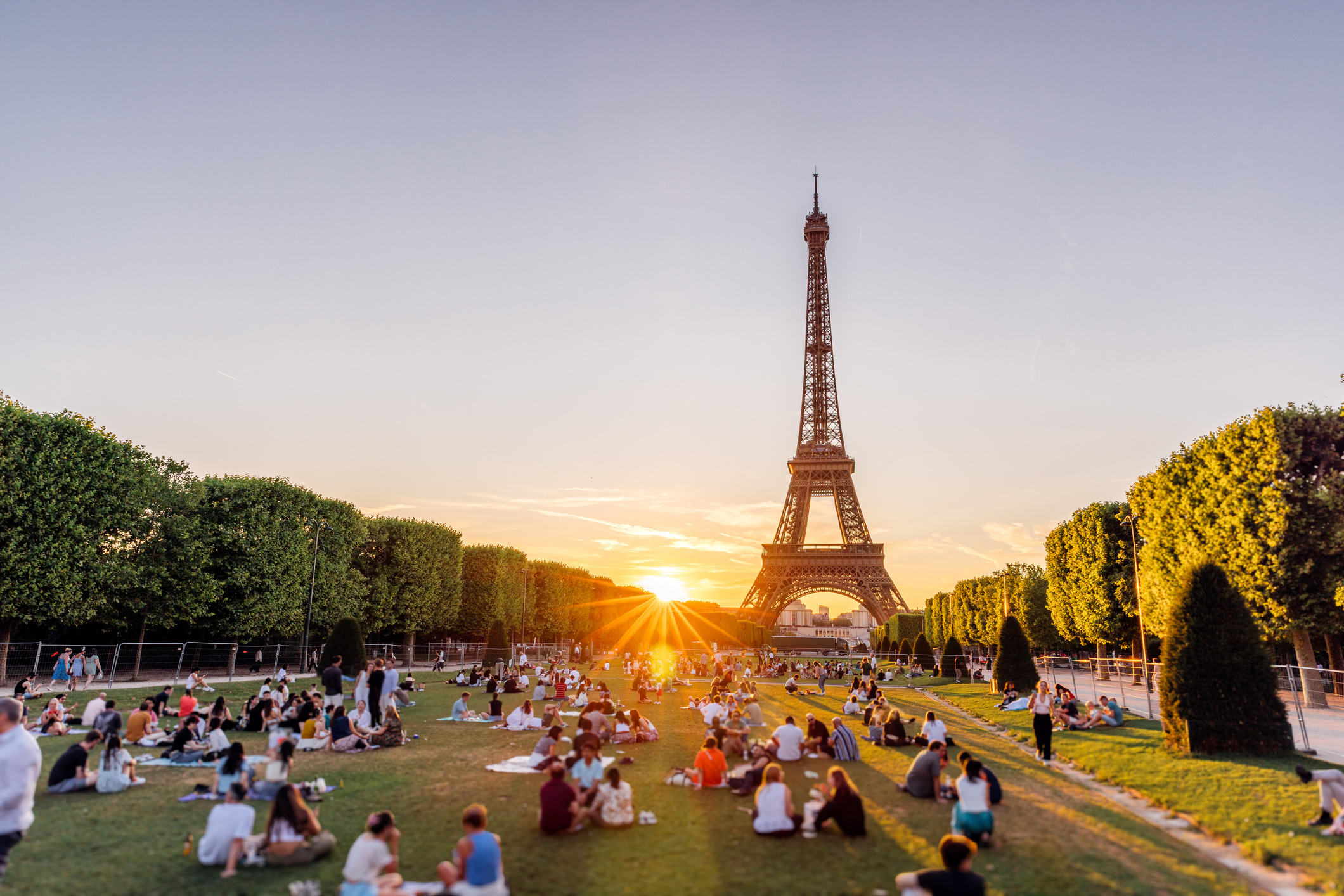 De Franse hoofdstad Parijs is de zakkenroller-hoofdstad van de wereld