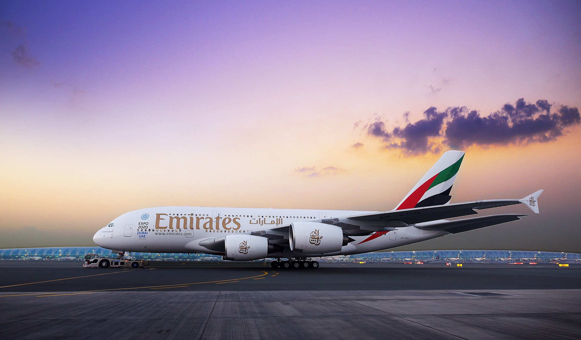 Emirates, dat al sinds 1985 in Dubai gevestigd is, moet dit jaar twee plekken inleveren, maar blijft desalniettemin een vaste waarde in de wereldwijde top van veiligste airlines. 