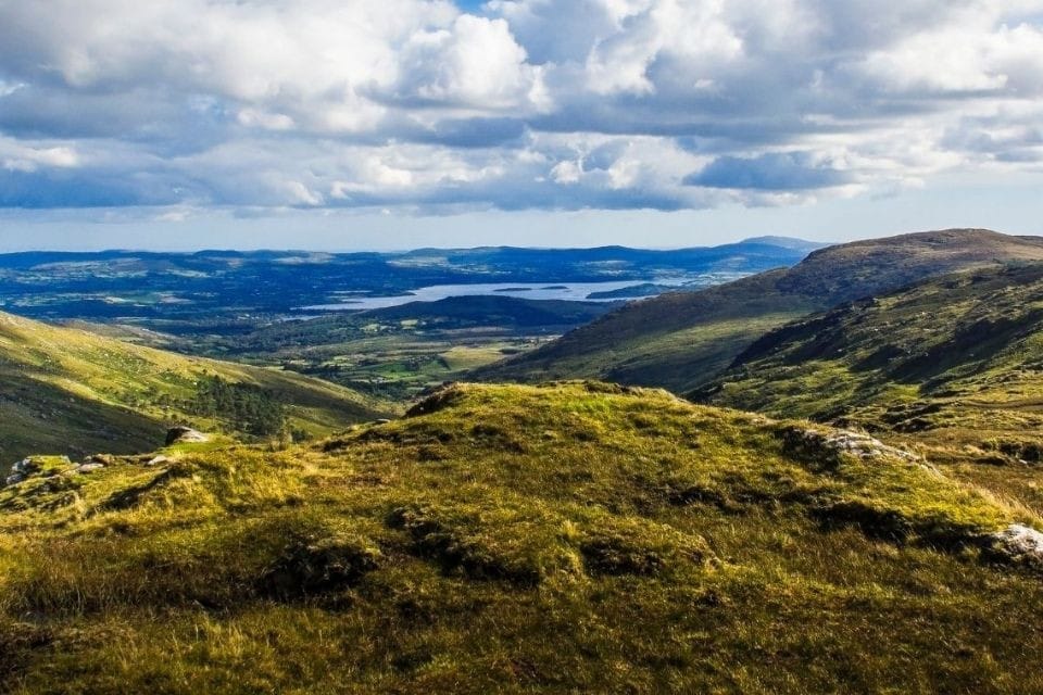 De Priest's Leap bergpas brengt je langs adembenemende uitzichten.