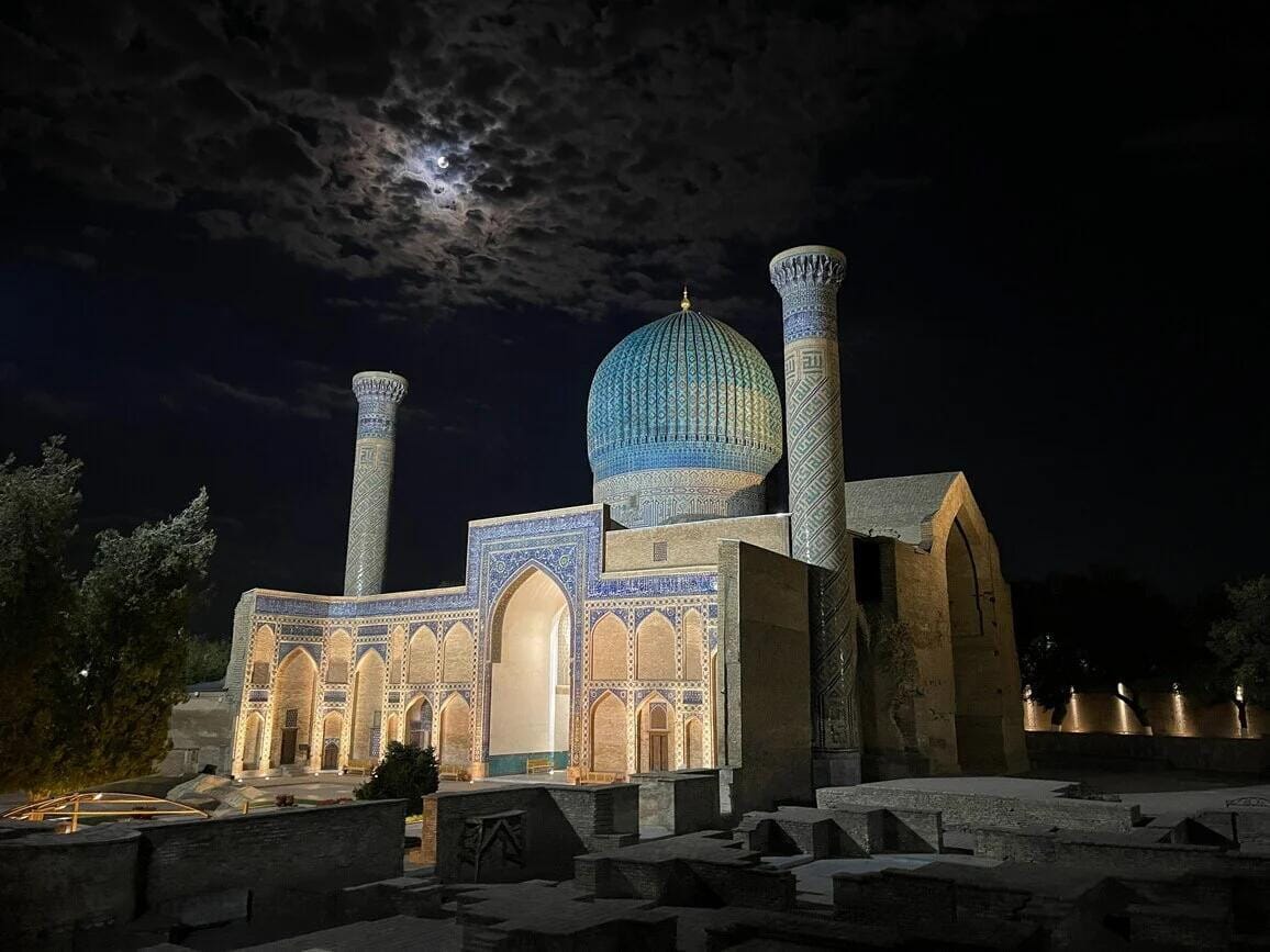 Amir Temur Mausoleum, Samarkand, Oezbekistan. Foto: Michael van den Berg