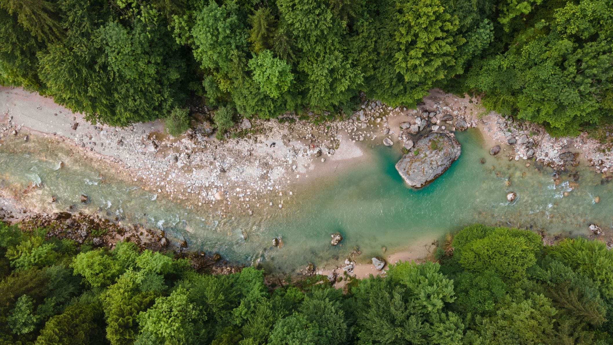 Baan jezelf een weg door de Tiefenbachklamm in Oostenrijk. Foto: Tim Middeljans