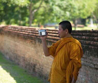 OLYMPUS DIGITAL CAMERA