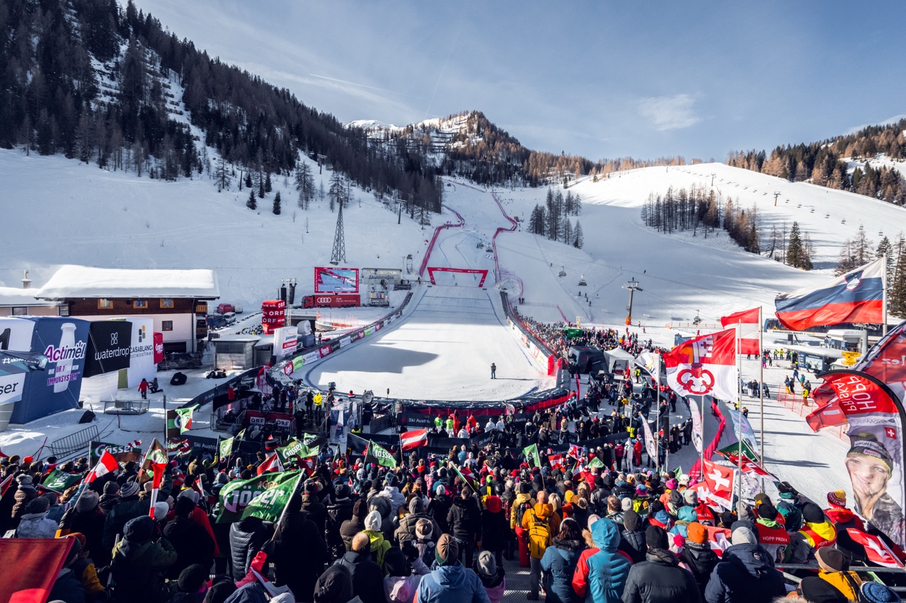 Dat Altenmarkt-Zauchensee een skigebied is van wereldformaat ervaar je op 10 en 11 januari 2026. Dan komen de beste vrouwelijke skiërs ter wereld in actie tijdens de FIS World Cup Alpineskiën, in de disciplines Afdaling en Super G. 
