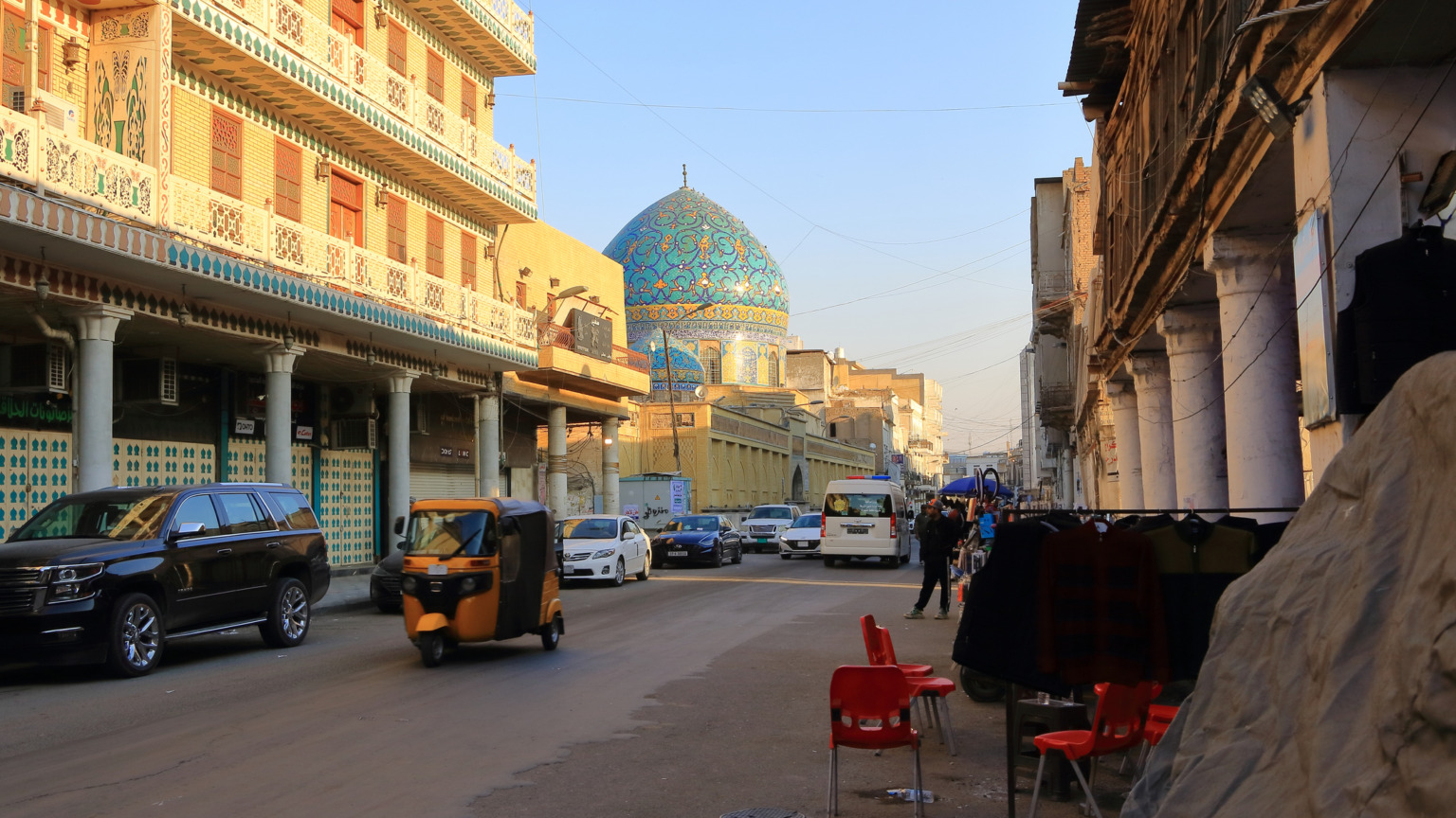 Onderaan de lijst van beste landen om naartoe te emigreren bungelen Irak (26 punten), Nigeria (27,7) en Kenia (27,7). Dat mensen niet massaal willen emigreren naar landen met politieke instabiliteit of veiligheidssituaties is begrijpelijk. 