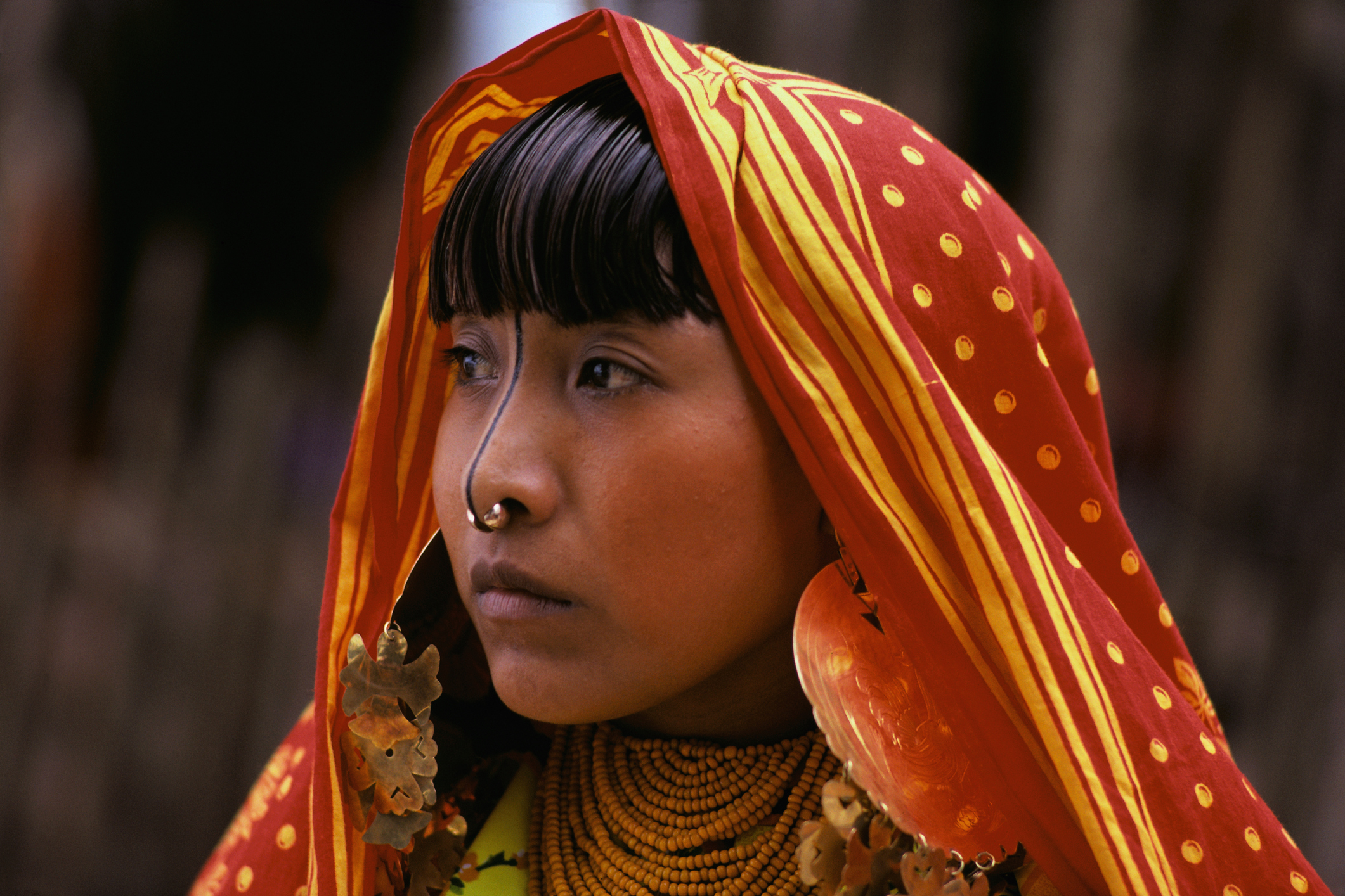 De Guna (voorheen Kuna) wonen op de eilandjes van de autonome comarca Guna Yala, ook bekend als de San Blas-archipel in Panama. 
