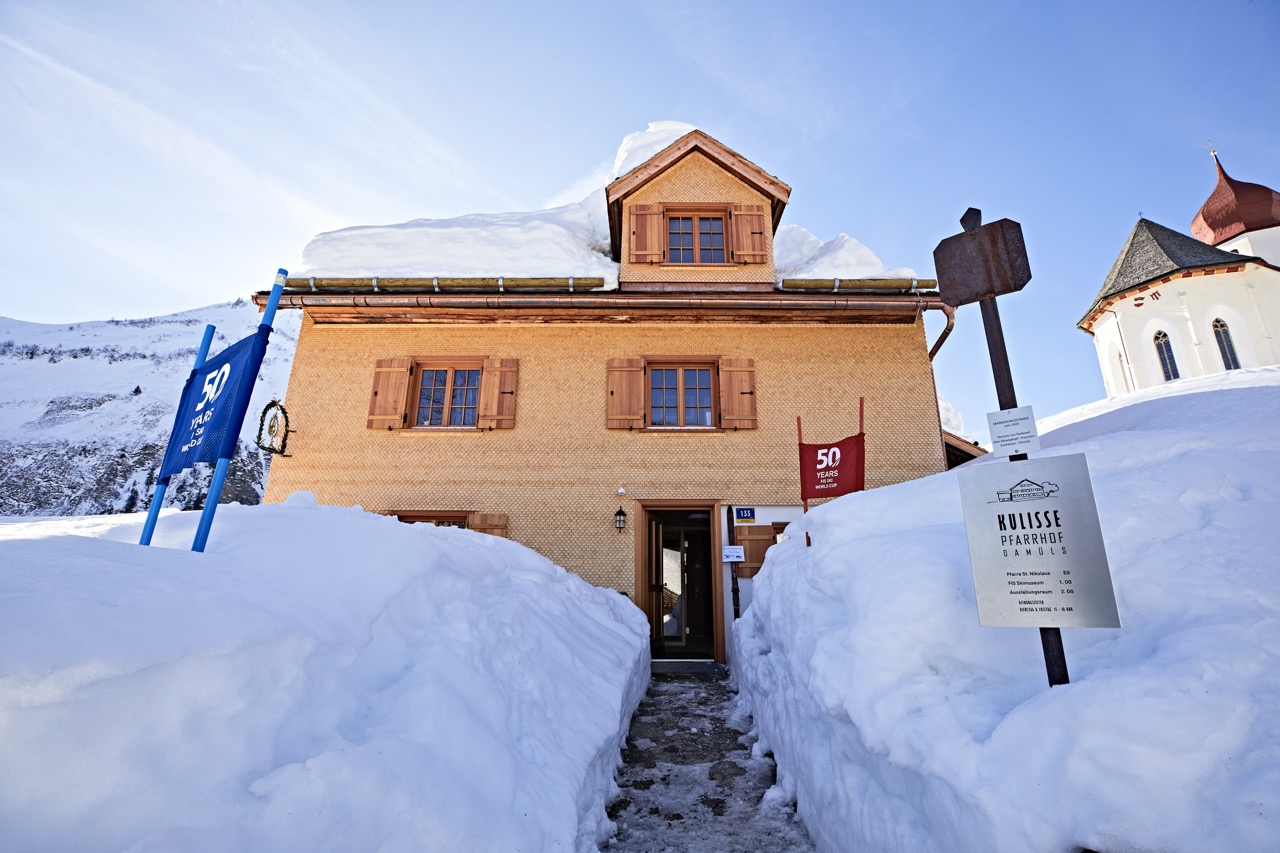 Hoe experimenteerden vorige generaties Oostenrijkers met het skiën? Dat ontdek je in het Vorarlberg FIS Skimuseum Damüls, gevestigd in de voormalige pastorie van Damüls. 