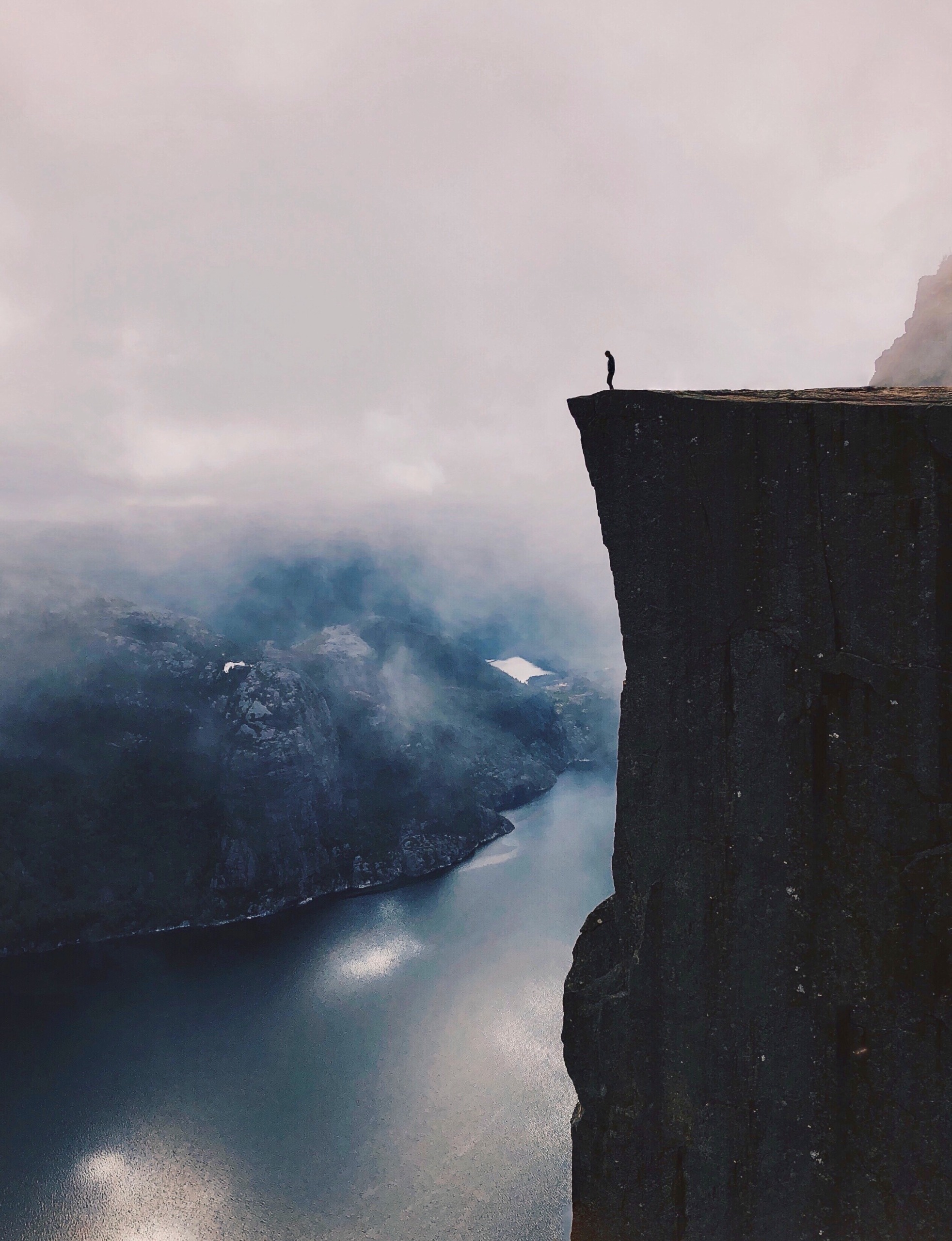 De mooiste seizoensfoto's: Preikestolen, Noorwegen in de herfst - door Dyon Klaassen