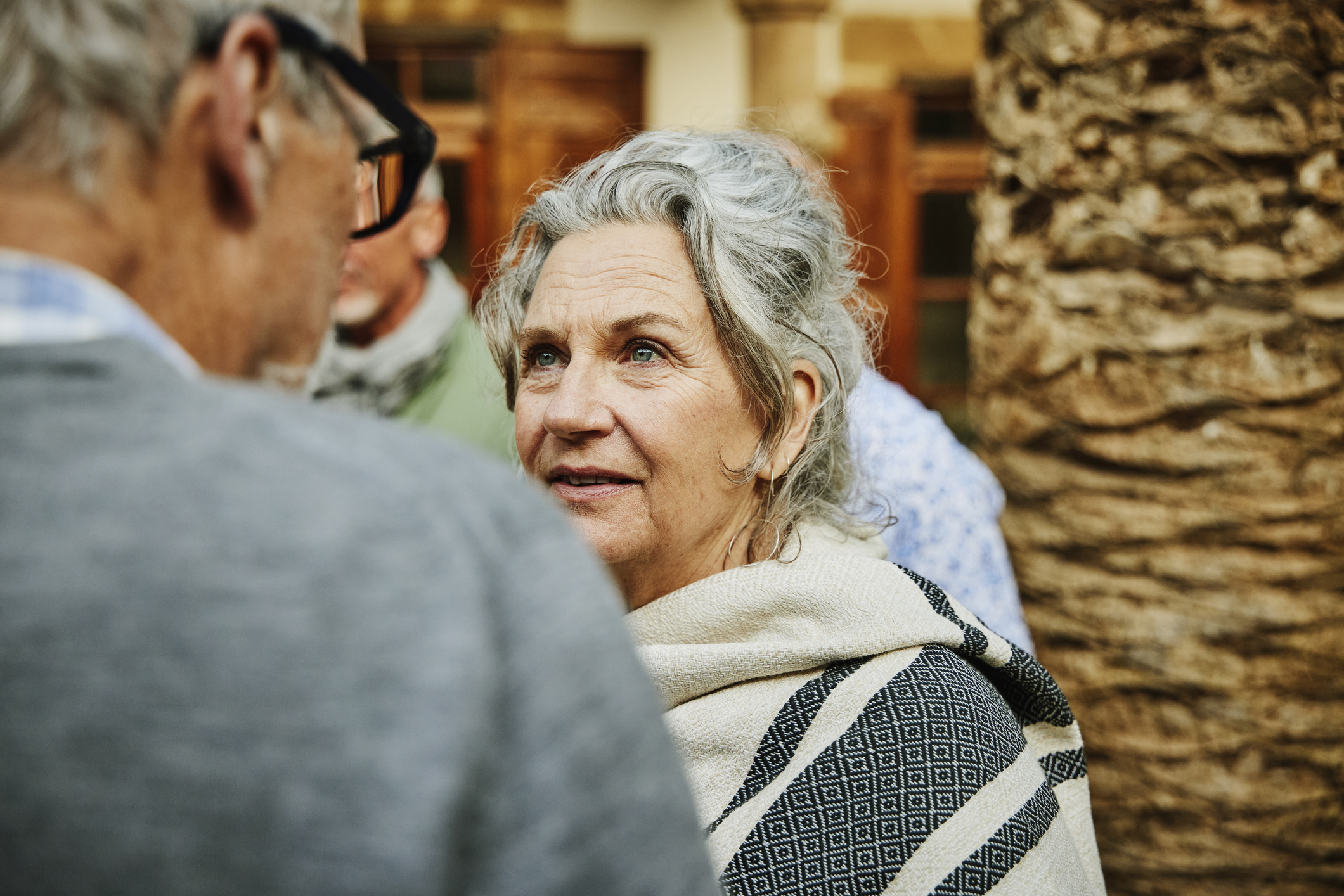 Waar de Zuid-Europeaan graag met je lacht en je stevig aankijkt, vindt een Japanner langdurig oogcontact juist ongemakkelijk.