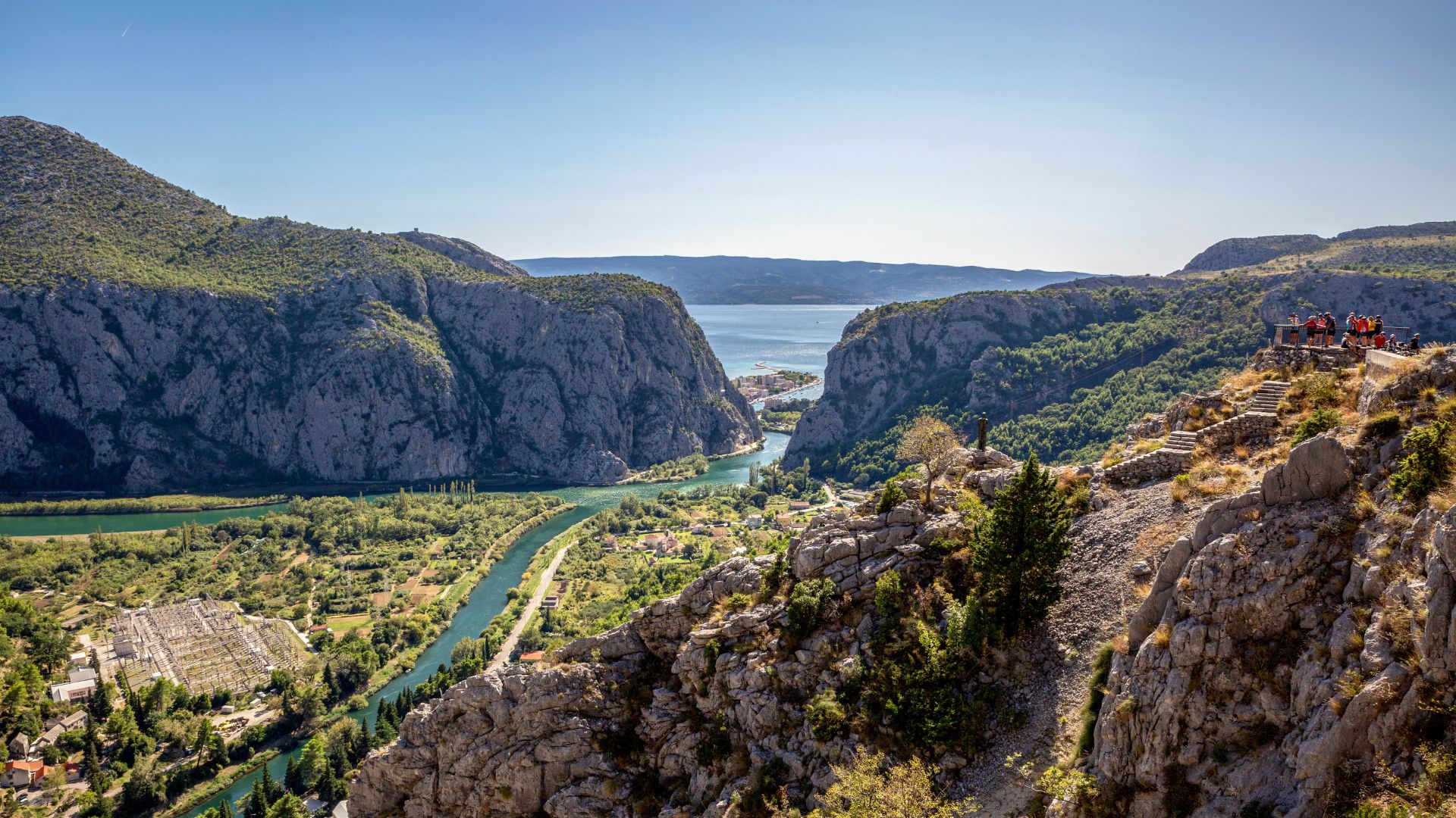 De rivier Cetina is een van de vele highlights van de Blue Line van de Via Dinarica.