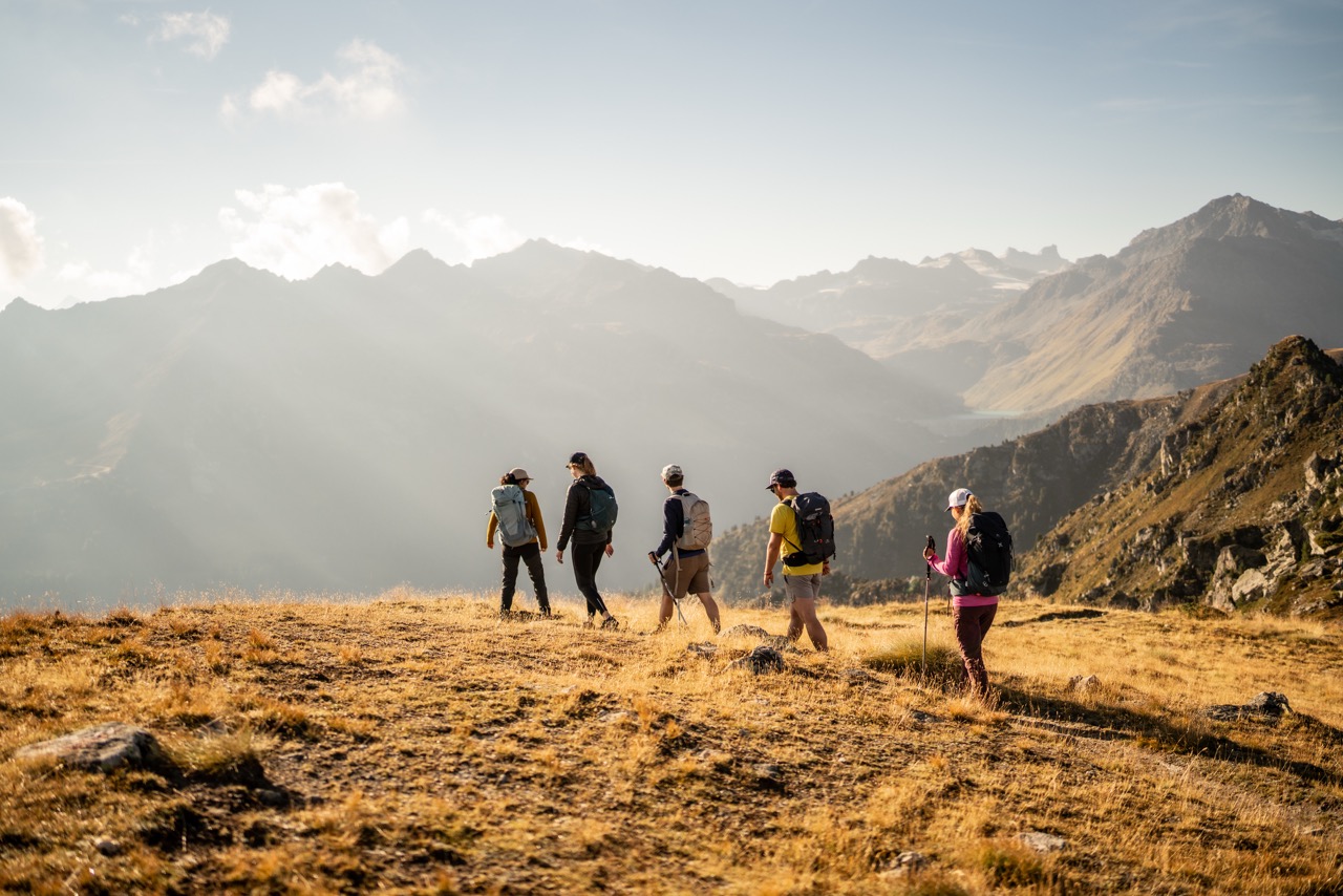 De Nendaz Trekking is een heerlijke huttentocht voor het hele gezin. De route door frisgroene alpenlandschappen is technisch niet moeilijk en met vier tot zes uur hiken per dag geschikt voor kinderen vanaf acht jaar. 