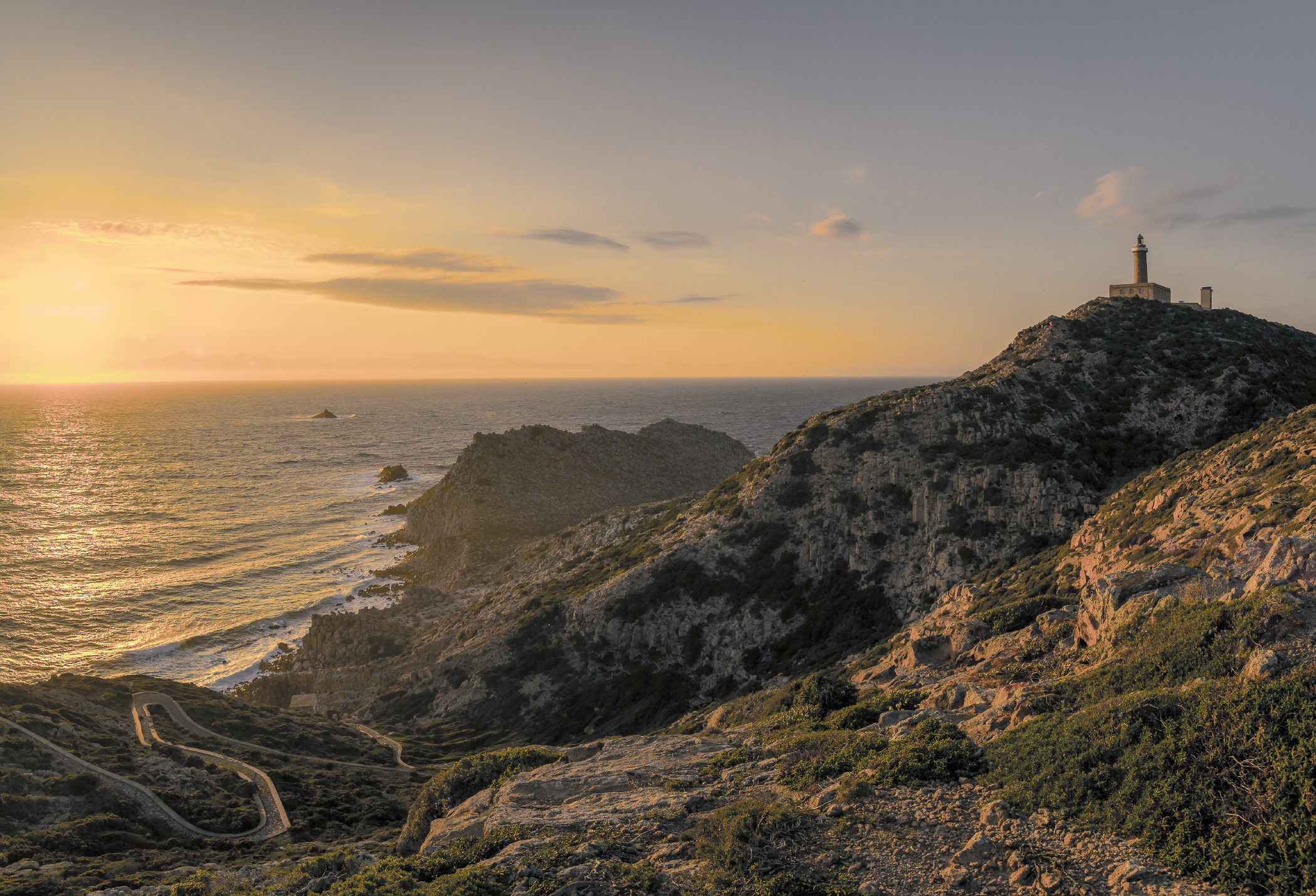 Aan de zuidwestkust van Sardinië liggen de eilanden van Sulcis: Sant’Antioco en San Pietro.