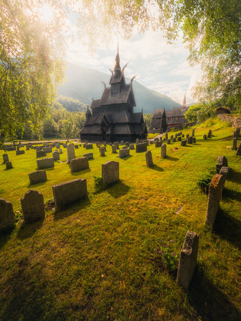 Stavkyrkje in Borgund, Noorwegen - door Thor Willems