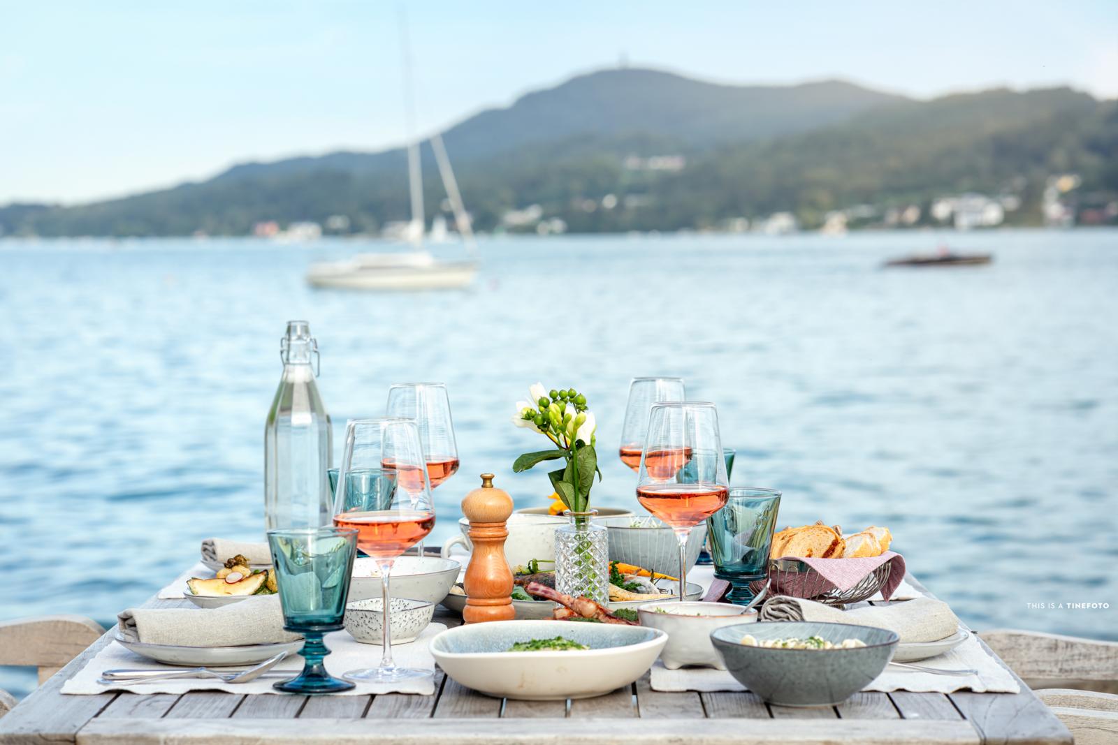 Dankzij de vele meren en het milde klimaat staat Karinthië bij veel fijnproevers op het menu. Je dineert er op romantische panoramaterrassen aan het meer, met uitzicht op het turquoise water.