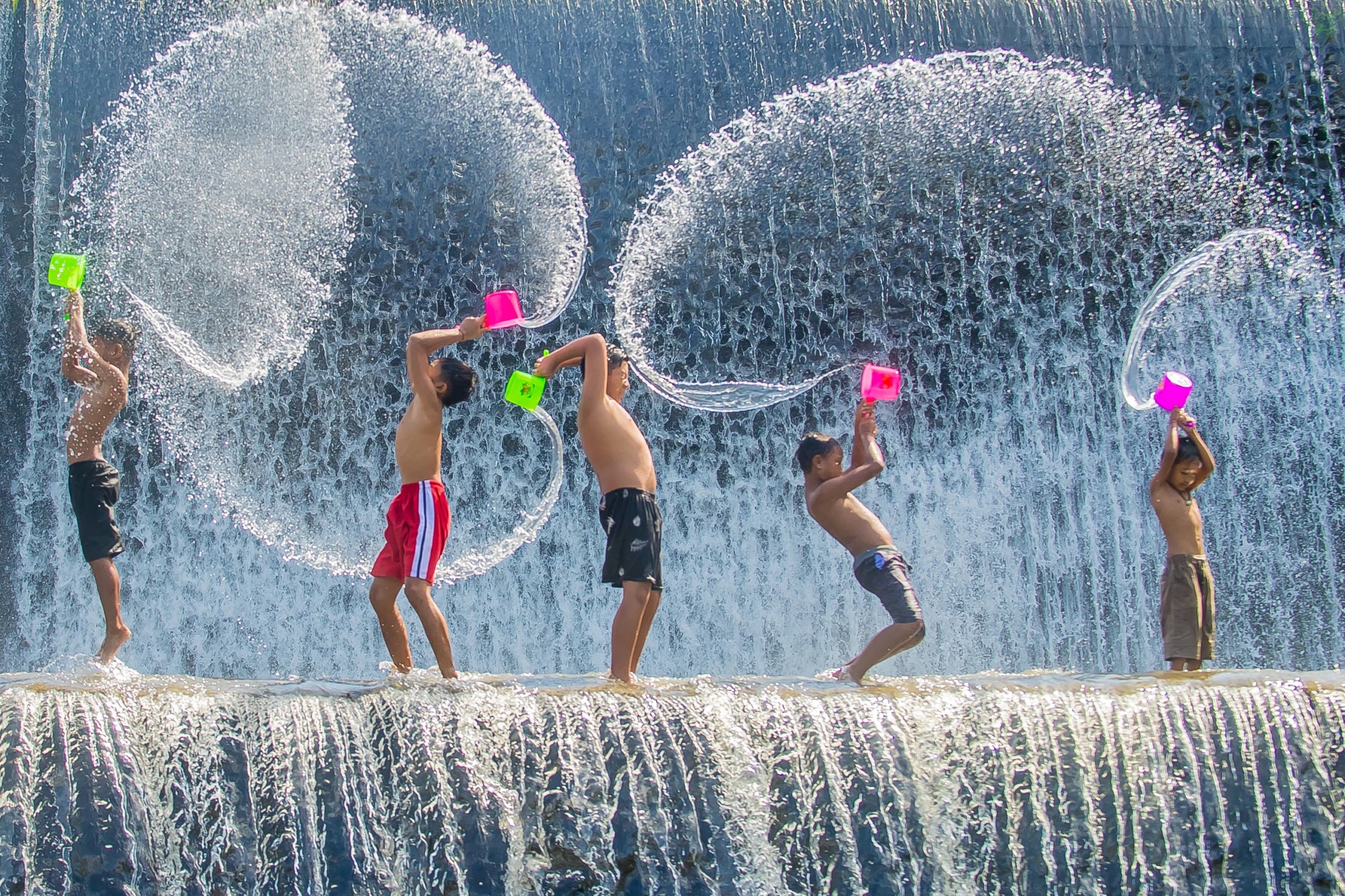 Tirai Air Terjun Tukad Unda, Indonesië - door Eric 't Kindt