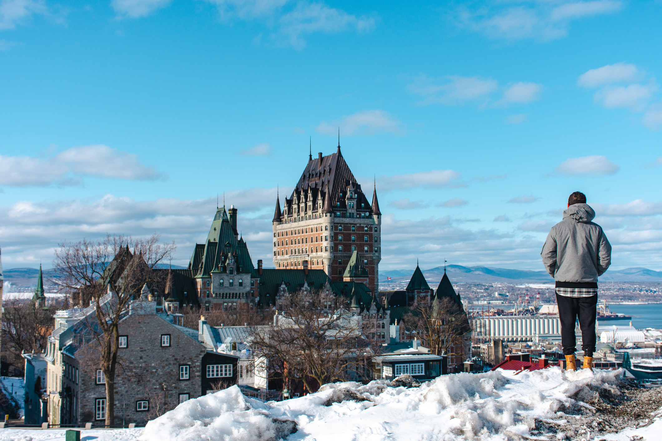 Een absolute wereldprimeur: voor het eerst in de geschiedenis van het programma is een volledige stad aangewezen als biosfeerreservaat. Het Canadese Québec bewijst hiermee dat een rijke historie, stedelijke dynamiek en ecologisch behoud uitstekend samen kunnen gaan.