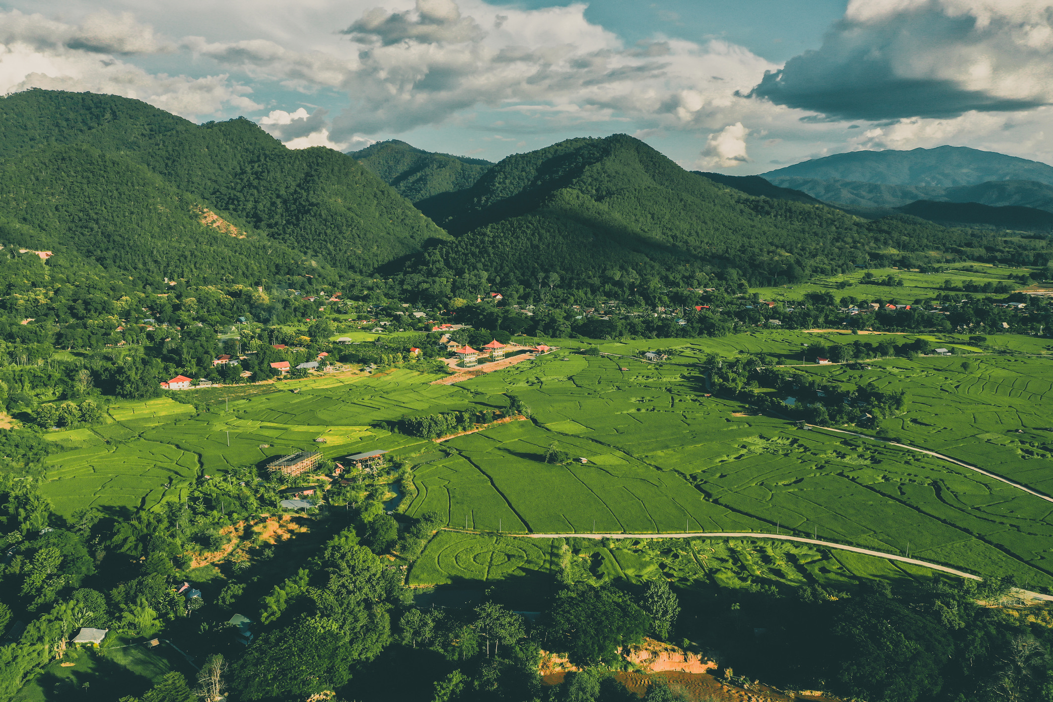 Gelegen in de bergen van de provincie Mae Hong Son is Pai het ultieme toevluchtsoord voor natuurliefhebbers, creatievelingen en digital nomads. 