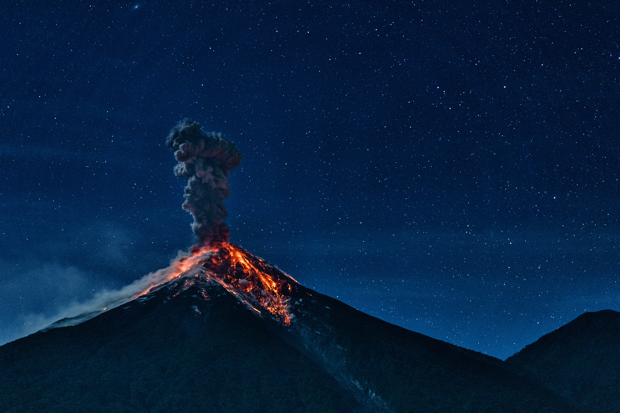 Volcán de Fuego & Acatenango in Sacatepéquez, Guatemala