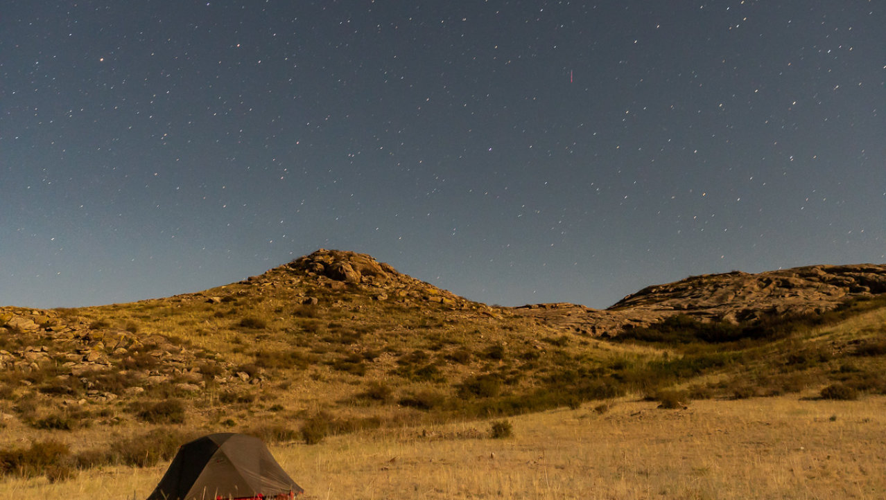 Kamperen onder de sterren in Kazachstan