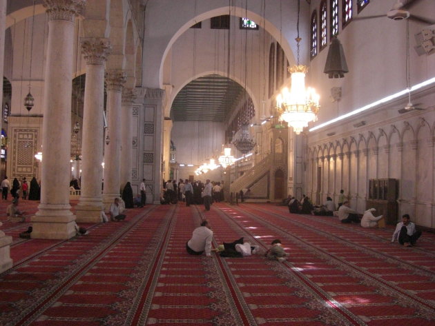 binnen in moskee Damascus