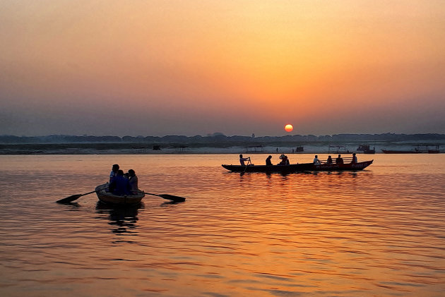 Zonsopgang op de Ganges