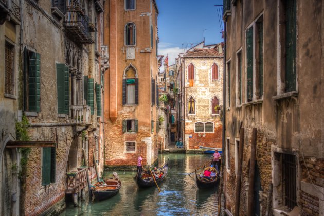 Schilderachtige gevels in Venetie