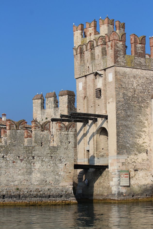 Castello de Sirimione