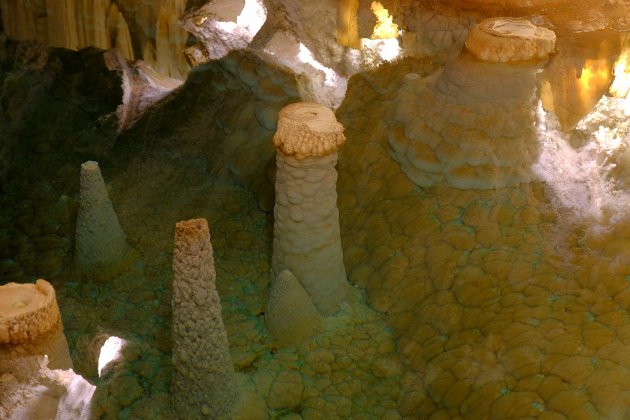 onderwater in de grot