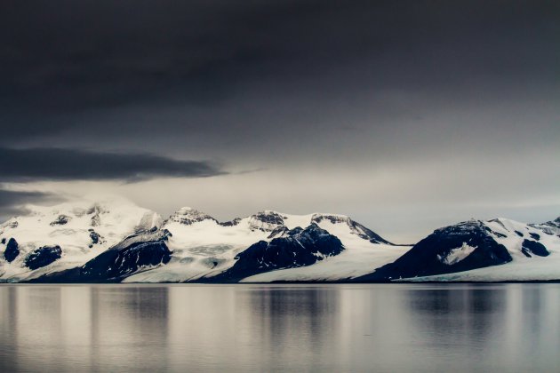 Spitsbergen, land van ijs en gletsjers