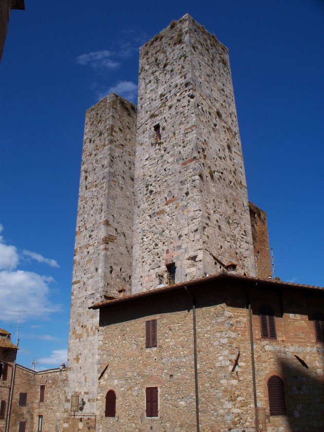 Twin towers van Italie