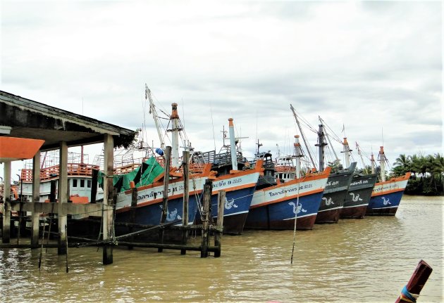 De Vissersvloot van Bang Poo.