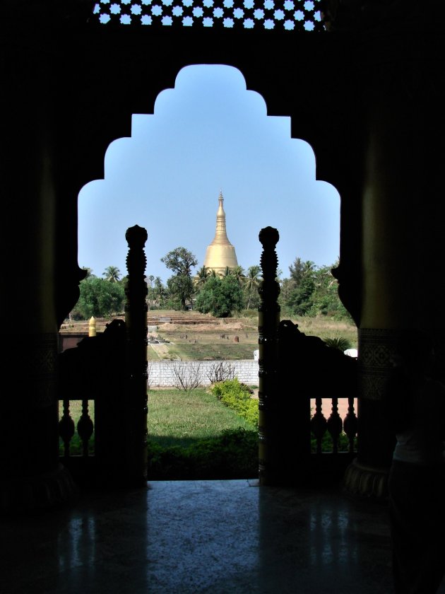 Doorkijkje naar Pagoda.