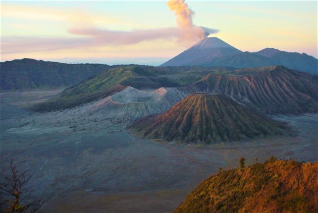 Vulkaan landschap.