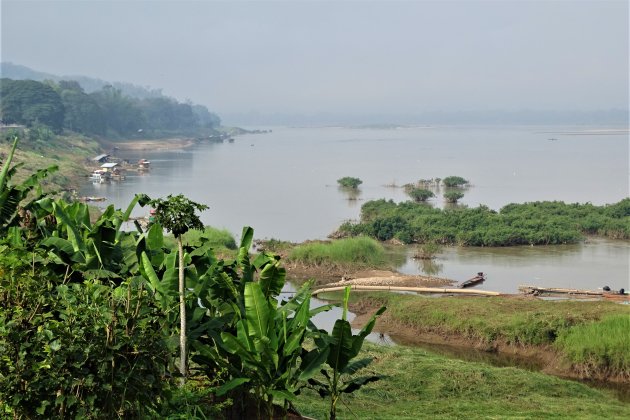 Ochtendnevel over de Mekong.