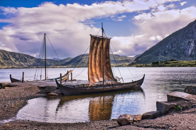 Vikingschip in de Lofoten