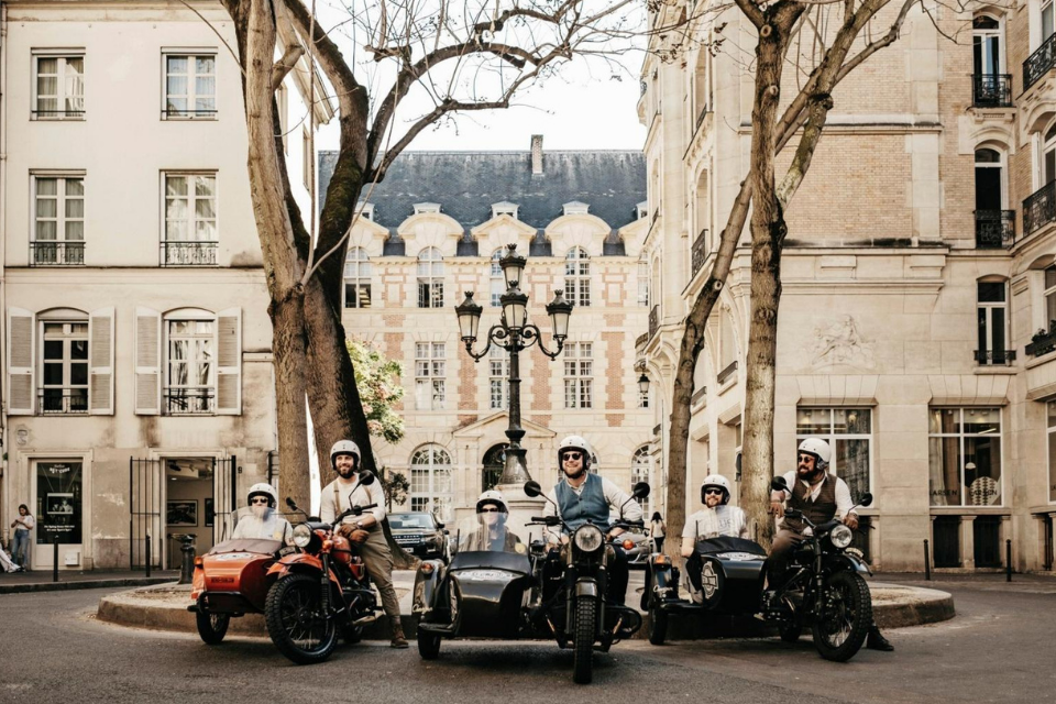 Motor rijden - Retro Tour, Parijs. Foto: Warren Lecart