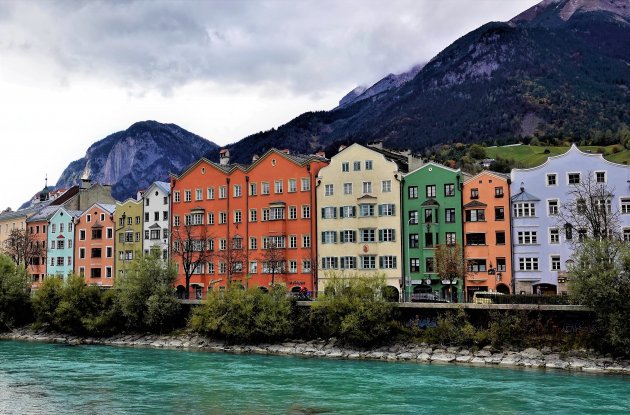 Innsbruck  gekleurde huizen