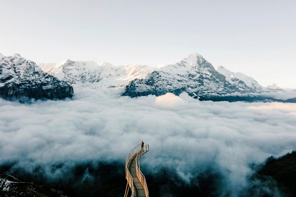 De spectaculaire First Cliff Walk in het Berner Oberland. Foto: Marleen Kuijpers