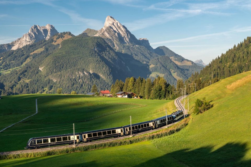 De Goldenpass Express in Zwitserland. Foto: Tobias Ryser
