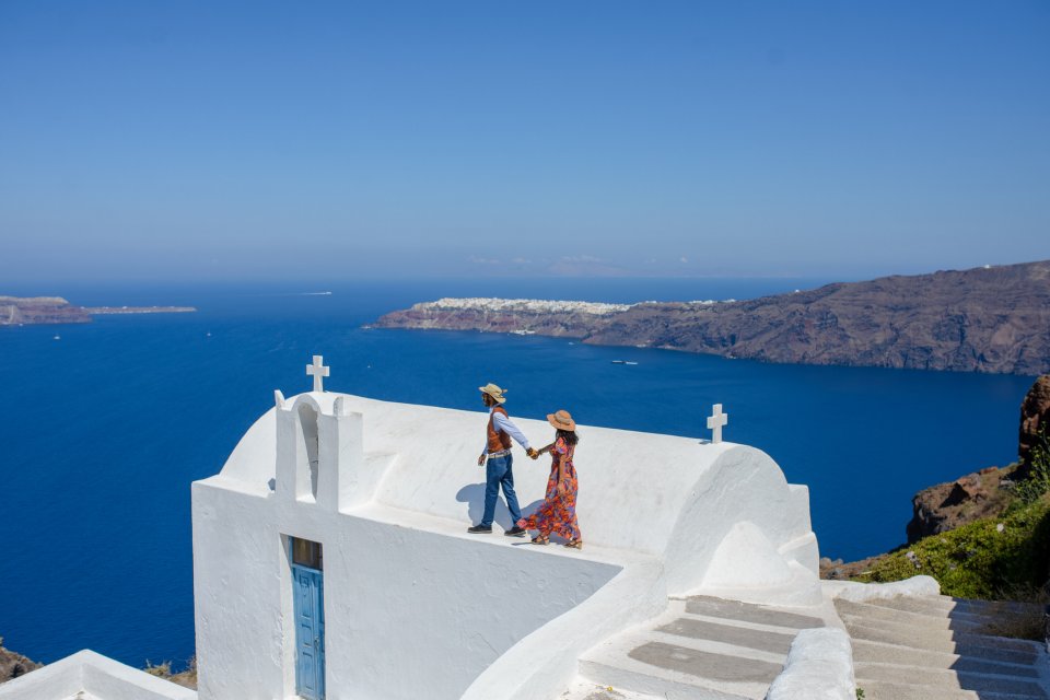 Imerovigli op het Griekse Santorini is het uitstekende alternatief voor Oia en Fyra. Foto: Getty Images