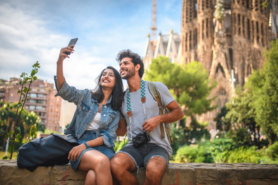 Op deze Europese bestemmingen zijn zakkenrollers het meest actief: Sagrada Familia, Barcelona. Foto: Getty Images