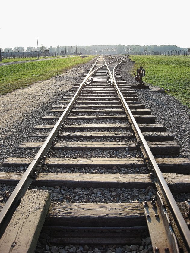 Het beruchte treinperron in Auschwitz