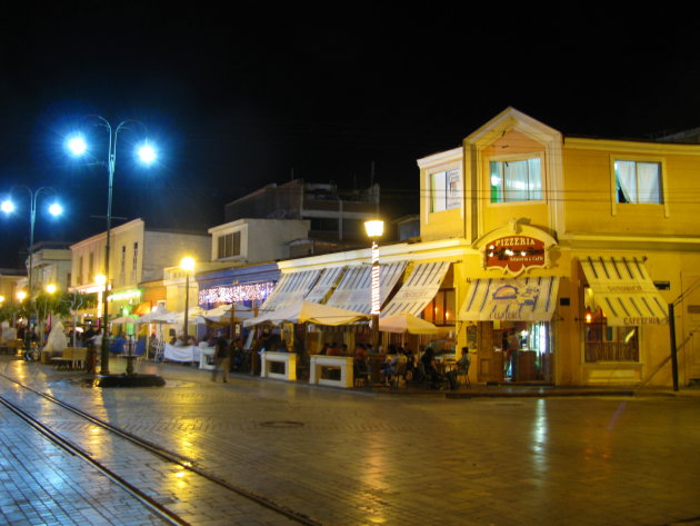 Iquique by night
