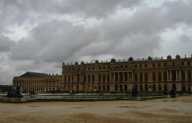 Slecht weer in Versailles