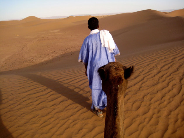 Wandelen door de woestijn