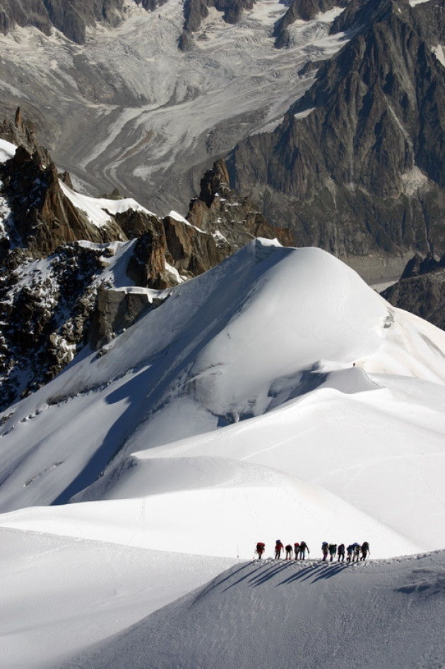 klimmers op de Mont Blanc