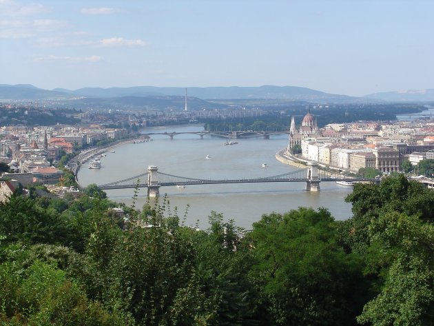 Boedapest, uitzicht op Donau