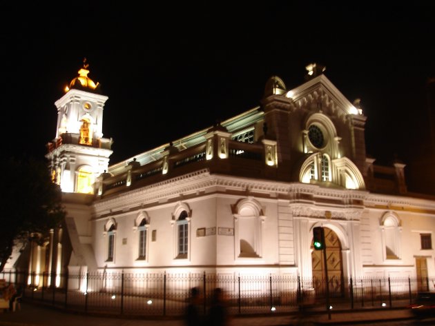 Oude kathedraal bij avond, Cuenca