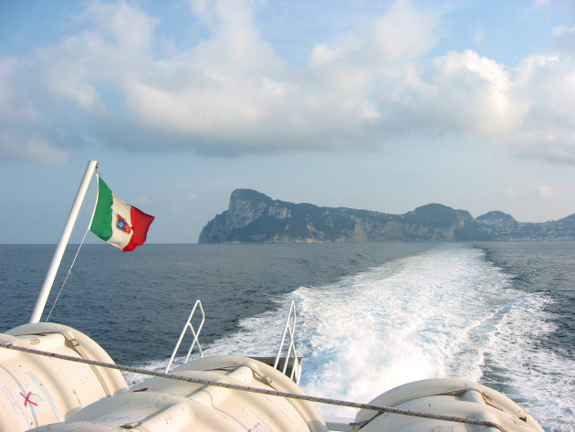 Capri vanaf de ferry 