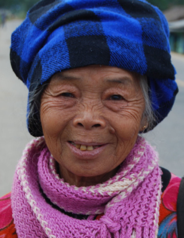 Kachin vrouw
